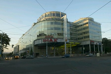 Obchodní centrum Atrium Flora
